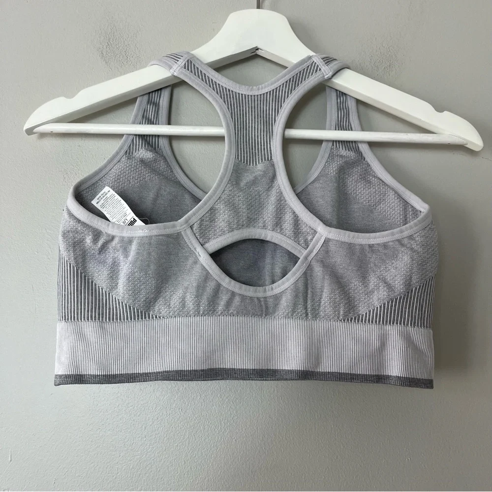 Puma Racerback Removable Cups Sports Bra Gray and White Large‎